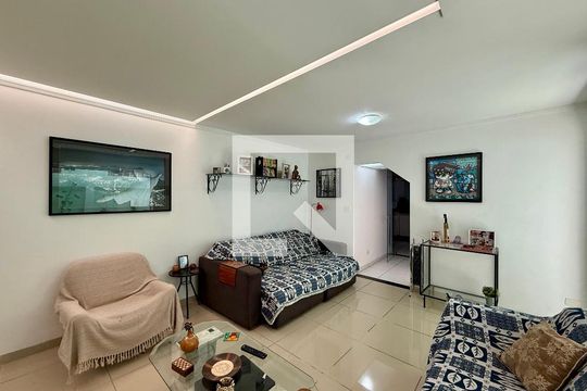 Sala  de casa para alugar com 3 quartos, 148m² em Santo Amaro, São Paulo