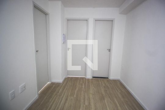 Sala/Cozinha de apartamento para alugar com 2 quartos, 36m² em Vila Plana, São Paulo