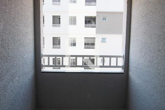 Varanda da Sala/Cozinha de apartamento para alugar com 2 quartos, 36m² em Vila Plana, São Paulo