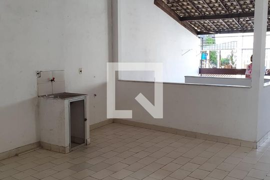 Área de Serviço de casa para alugar com 4 quartos, 239m² em Santo Antônio Além do Carmo, Salvador
