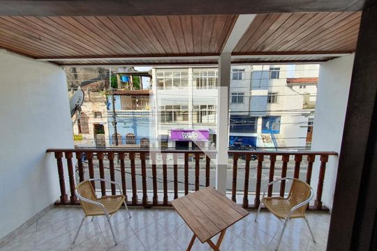 Varanda  de casa para alugar com 4 quartos, 239m² em Santo Antônio Além do Carmo, Salvador