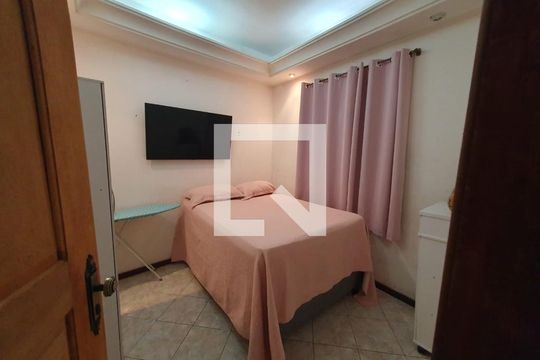 Quarto 1 de casa para alugar com 4 quartos, 239m² em Santo Antônio Além do Carmo, Salvador