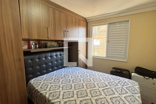 Quarto 1 de apartamento à venda com 2 quartos, 50m² em Parque Erasmo Assunção, Santo André