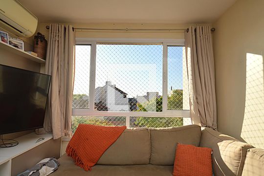 Janela da Sala de apartamento à venda com 2 quartos, 71m² em Passo da Areia, Porto Alegre