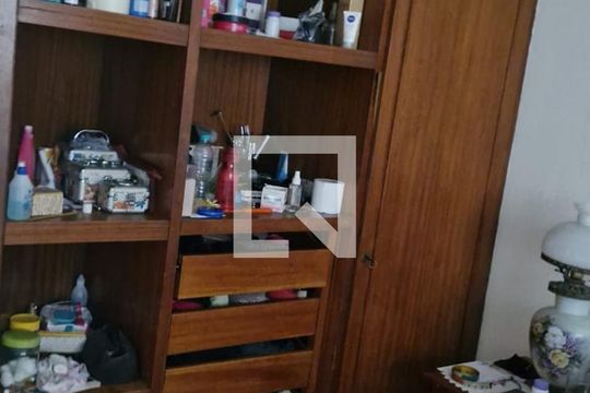 Quarto 2 de casa à venda com 6 quartos, 500m² em Bandeiras, Osasco