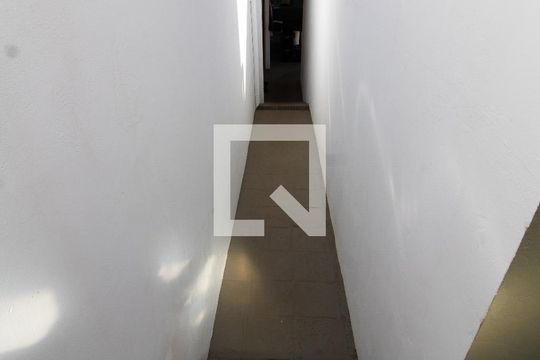 ÁREA DE LUZ de casa à venda com 3 quartos, 200m² em Jardim Santa Genebra, Campinas