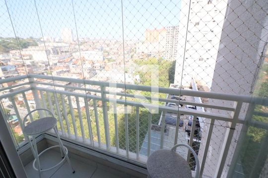 Sala de apartamento para alugar com 2 quartos, 50m² em Jaguaribe, Osasco