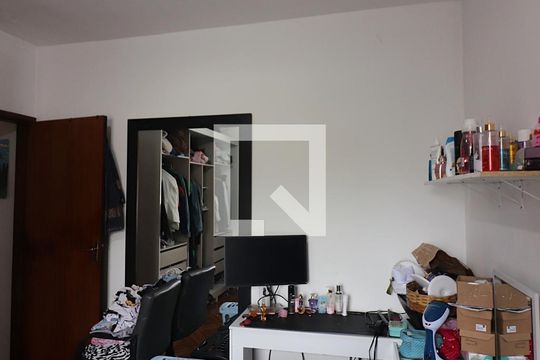 Quarto 1 de casa à venda com 2 quartos, 90m² em Vila Vivaldi, São Bernardo do Campo