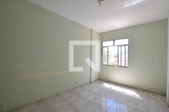 Sala de apartamento para alugar com 2 quartos, 64m² em Madureira, Rio de Janeiro