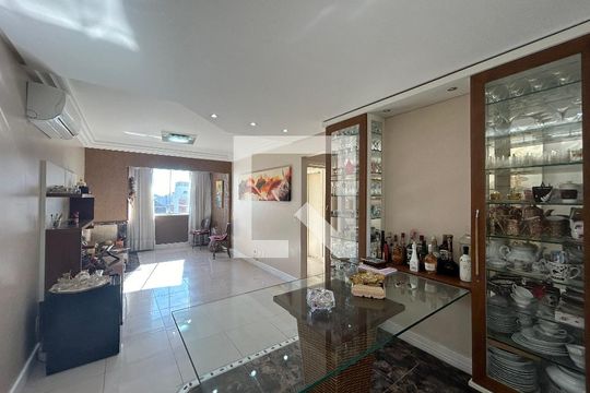 Sala de apartamento para alugar com 3 quartos, 170m² em Centro, São Leopoldo