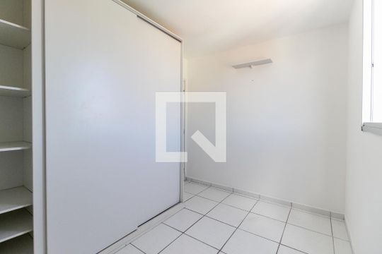 Quarto 1 de apartamento à venda com 2 quartos, 60m² em Vila Carmosina, São Paulo