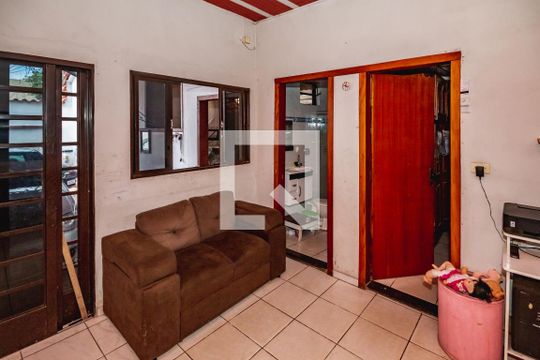 Casa 1 - Sala 1 de casa para alugar com 8 quartos, 360m² em São João Batista, Belo Horizonte