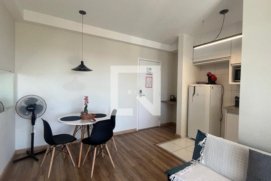 Apartamento à venda com 1 quarto, 41m² em Bosque, Campinas