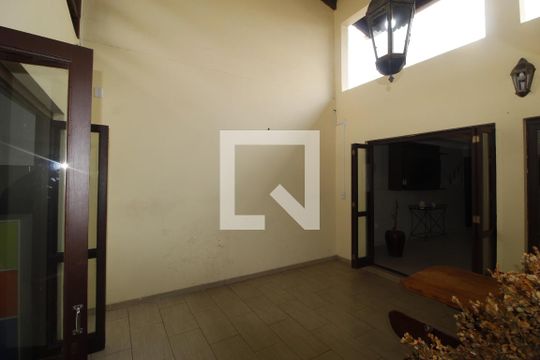 Sala de Jantar de casa à venda com 3 quartos, 200m² em São João, Porto Alegre