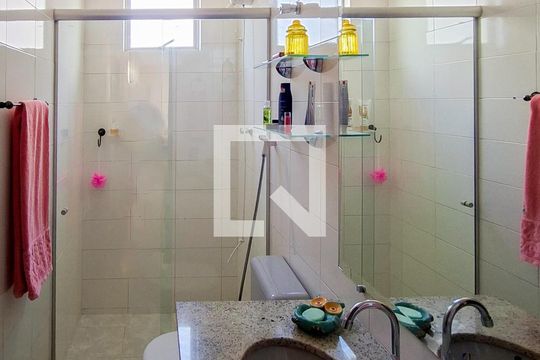 Banheiro 2 de apartamento à venda com 3 quartos, 78m² em Santa Efigênia, Belo Horizonte