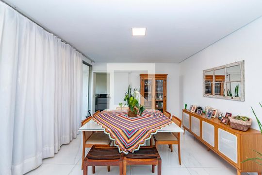 Sala de apartamento à venda com 4 quartos, 174m² em Vale do Sereno, Nova Lima