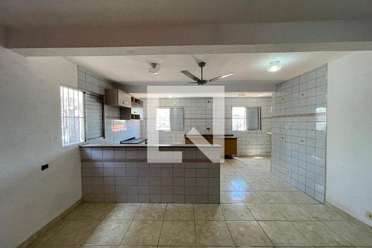 Sala de Jantar de casa para alugar com 2 quartos, 250m² em Vila Lageado, São Paulo