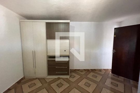 Quarto 1 de casa para alugar com 2 quartos, 250m² em Vila Lageado, São Paulo