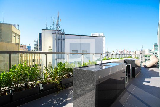 Área comum - Terraço de kitnet/studio para alugar com 1 quarto, 27m² em Consolação, São Paulo