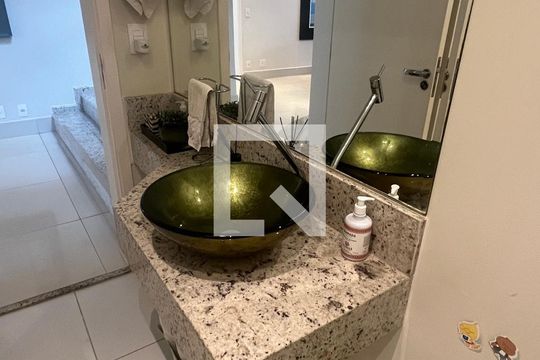 Casa de Condomínio à venda com 5 quartos, 300m² em Parque das Quaresmeiras, Campinas