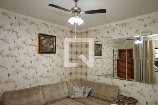Sala de casa à venda com 2 quartos, 80m² em Parque Guarani, São Paulo