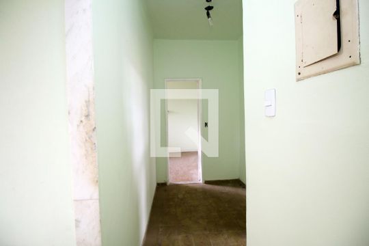 Sala - Corredor de apartamento à venda com 3 quartos, 65m² em Brás de Pina, Rio de Janeiro