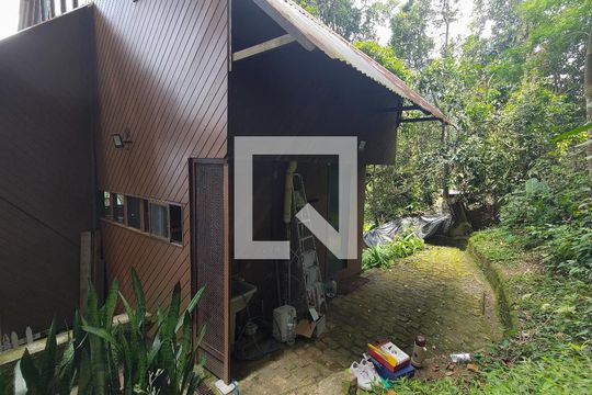 Área de Serviço de casa para alugar com 2 quartos, 110m² em Alto da Boa Vista, Rio de Janeiro