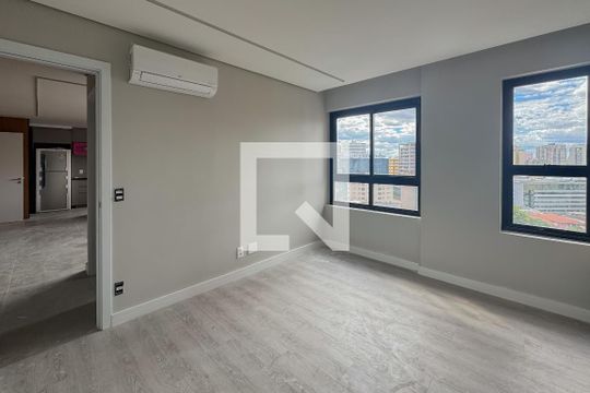 Quarto de apartamento à venda com 1 quarto, 54m² em Lourdes, Belo Horizonte