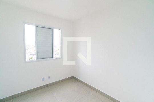 Quarto 2 de apartamento para alugar com 2 quartos, 50m² em Jardim Itacolomi, São Paulo