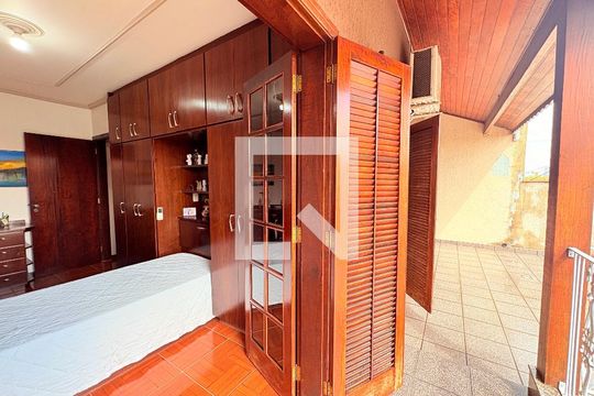 Quarto 1 de casa à venda com 3 quartos, 200m² em Jardim Florestal, Jundiaí