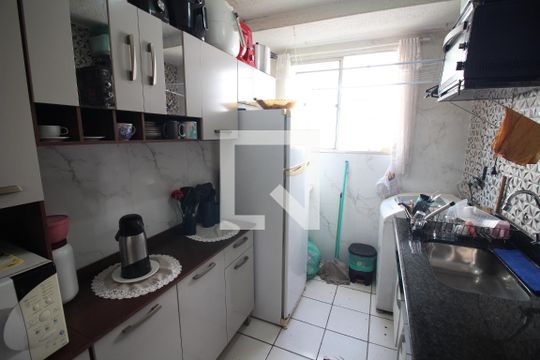Cozinha e Área de Serviço de apartamento à venda com 2 quartos, 50m² em Diamante, Belo Horizonte