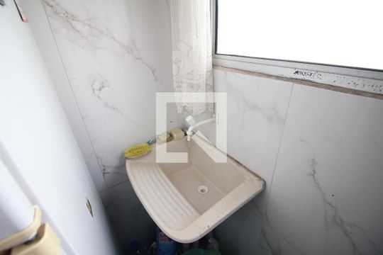Cozinha e Área de Serviço de apartamento à venda com 2 quartos, 50m² em Diamante, Belo Horizonte