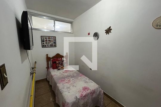 Quarto 1 de casa à venda com 4 quartos, 199m² em Jardim Rosa de Franca, Guarulhos