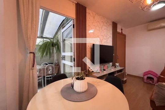 Apartamento à venda com 2 quartos, 58m² em Santos Dumont, São Leopoldo