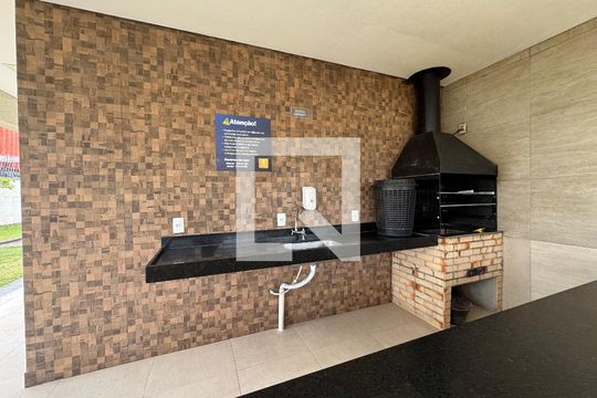 Apartamento à venda com 2 quartos, 58m² em Santos Dumont, São Leopoldo
