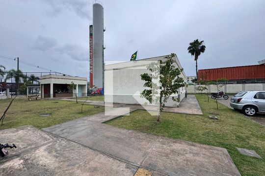 Apartamento à venda com 2 quartos, 58m² em Santos Dumont, São Leopoldo