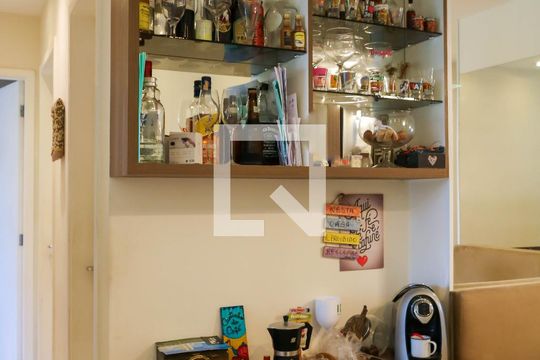 Sala de apartamento à venda com 3 quartos, 67m² em Engenho de Dentro, Rio de Janeiro