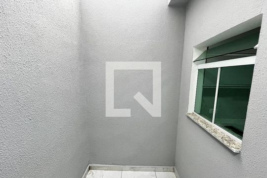 Área de Serviço de casa de condomínio para alugar com 3 quartos, 150m² em Jardim Santa Ines, São Paulo