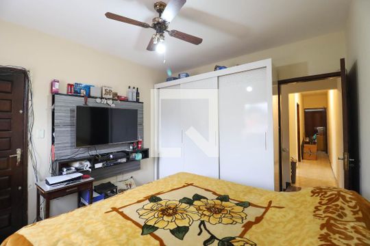 Casa à venda com 3 quartos, 160m² em Vila Sabrina, São Paulo