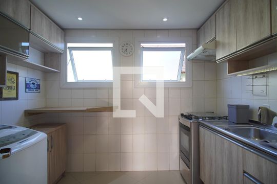 Cozinha de apartamento à venda com 2 quartos, 50m² em Vila Nova, Novo Hamburgo