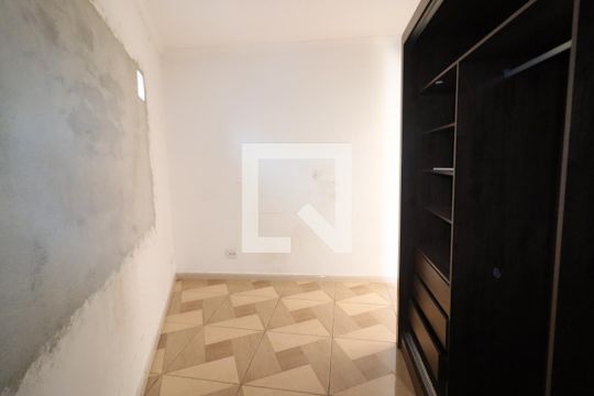 Quarto 2 de casa à venda com 4 quartos, 171m² em Veloso, Osasco