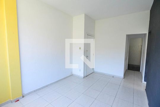Sala de apartamento para alugar com 2 quartos, 60m² em Tijuca, Rio de Janeiro