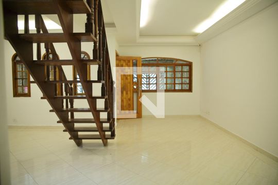 Sala de casa à venda com 3 quartos, 201m² em Vila Alves Dias, São Bernardo do Campo
