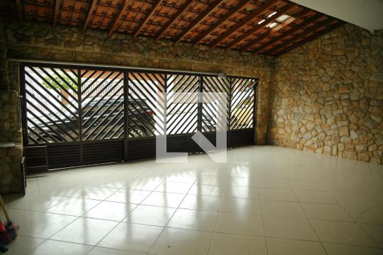 Casa à venda com 3 quartos, 201m² em Vila Alves Dias, São Bernardo do Campo