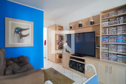 Sala de apartamento à venda com 1 quarto, 41m² em Bom Jesus, Porto Alegre