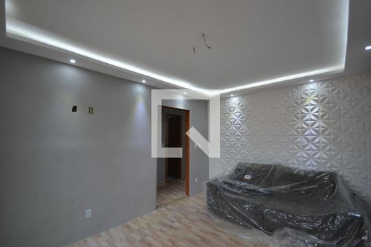 Suíte de casa de condomínio para alugar com 3 quartos, 100m² em Bento Ribeiro, Rio de Janeiro