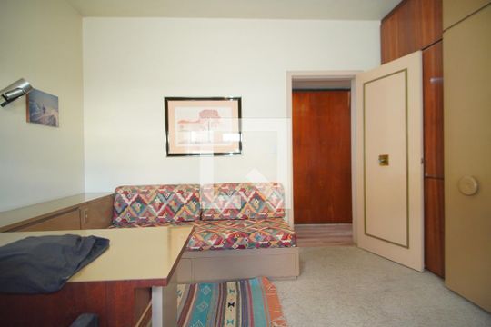 Quarto 3 de apartamento à venda com 3 quartos, 500m² em Rio Branco, Porto Alegre