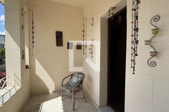 Casa à venda com 5 quartos, 450m² em São Lucas, Belo Horizonte