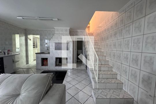 Sala de casa para alugar com 2 quartos, 150m² em Centro, São Leopoldo