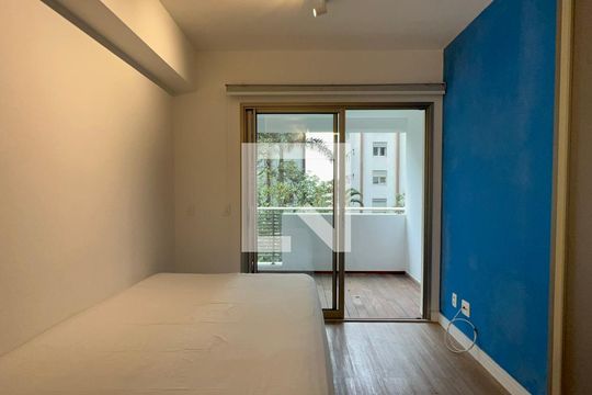 Studio de kitnet/studio para alugar com 1 quarto, 23m² em Vila Madalena, São Paulo